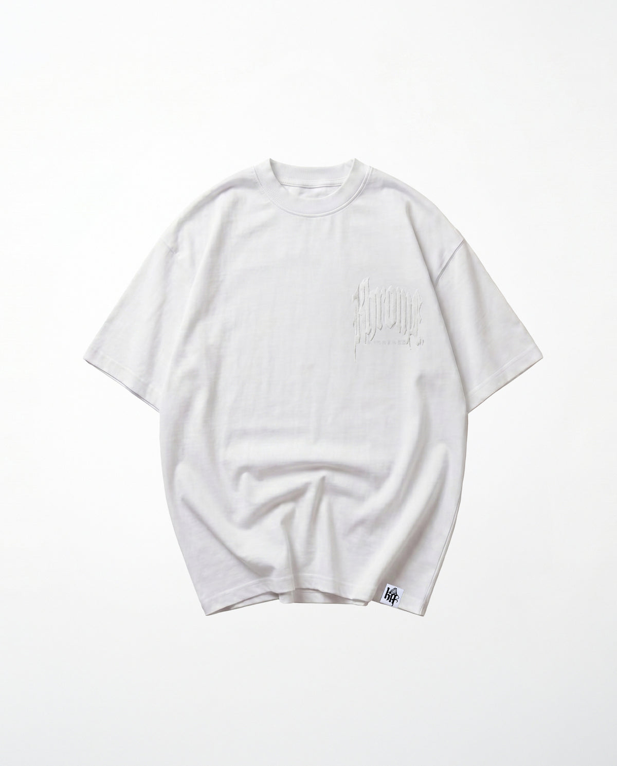 White Urban Street oversized T-shirt by KHROME AISUAUTO, view 2