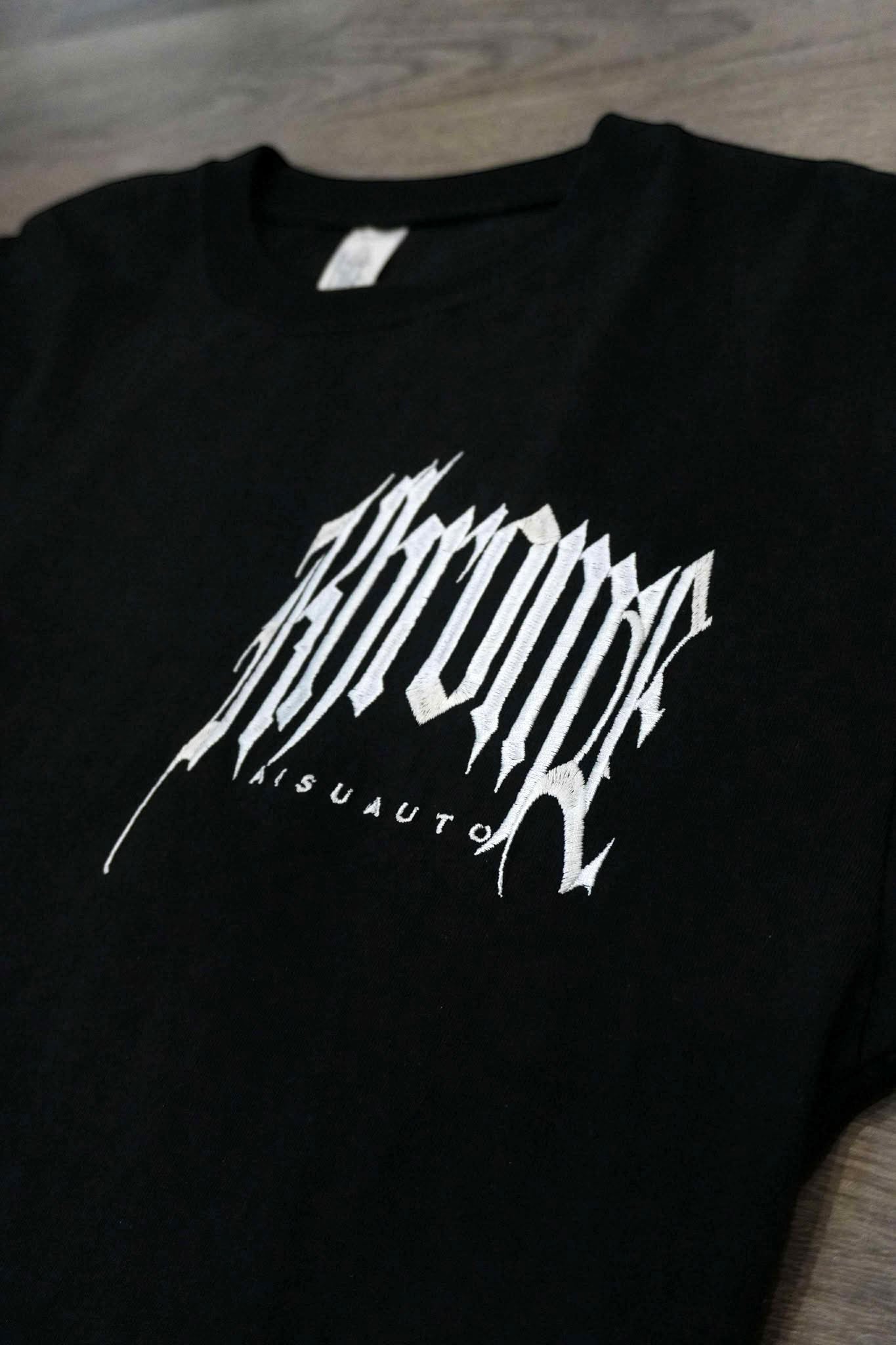 BLACK URBAN STREET T-SHIRT