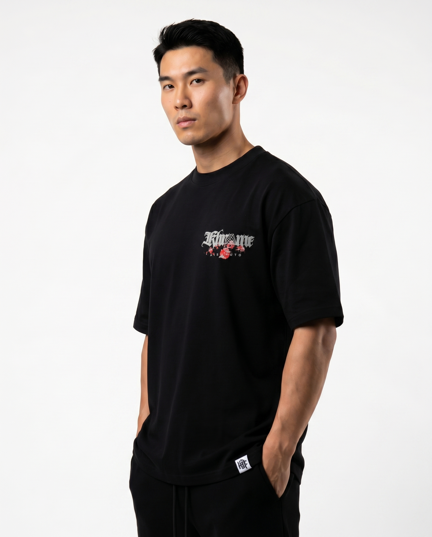BLACK KUROMU SAKURA T-SHIRT
